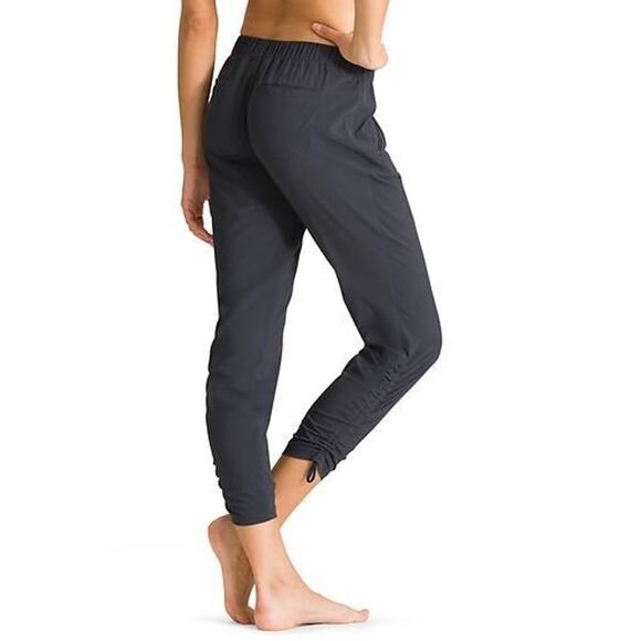 Athleta Aspire Ankle Pant Size 10 Pull On Tapered Lightweight Performance Yoga - Picture 16 of 16